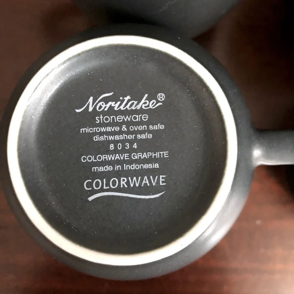 Noritake Colorwave Graphite 8034Y Black White Stoneware Coffee Cups Mugs-4 count - Picture 4 of 4